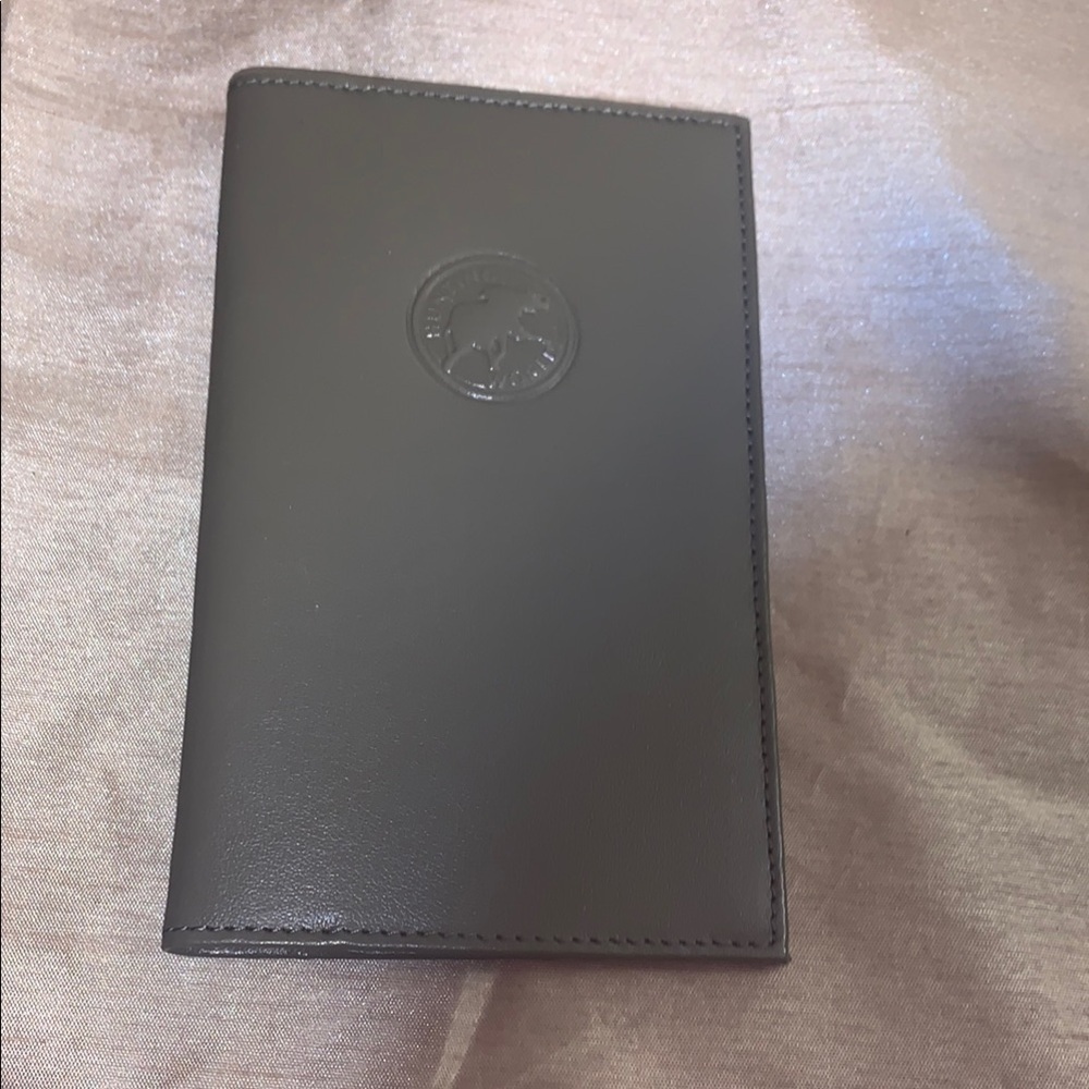 NWOT Hunting World Green Leather Wallet